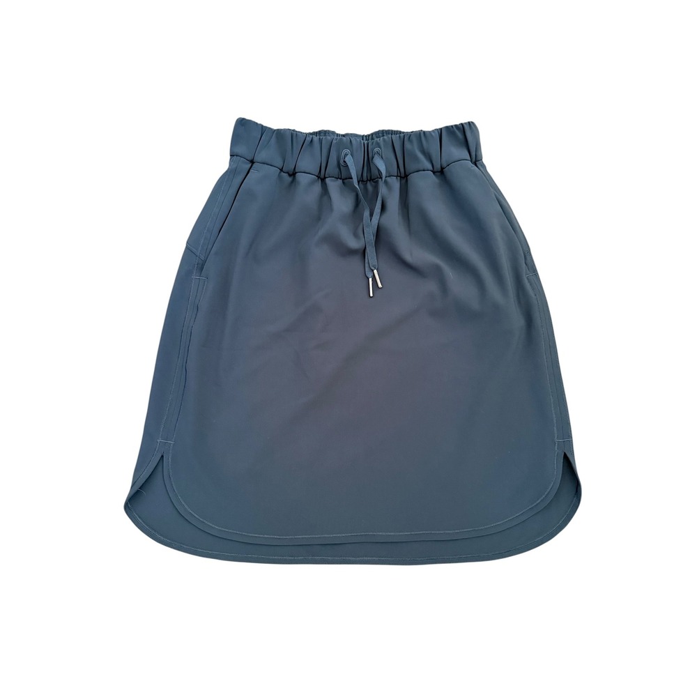 Lululemon On the Fly Skirt Size 4 Dark Blue Gray Drawstring Waist Pockets
